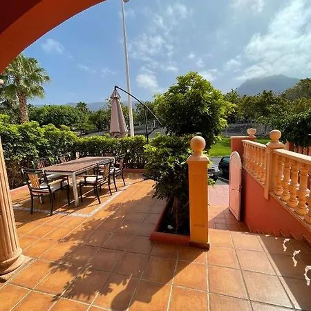 Cozy Townhouse In El Duque