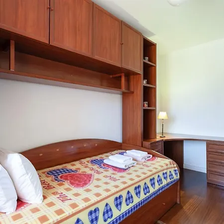 Апартаменты Cozy Townhouse In El Duque *