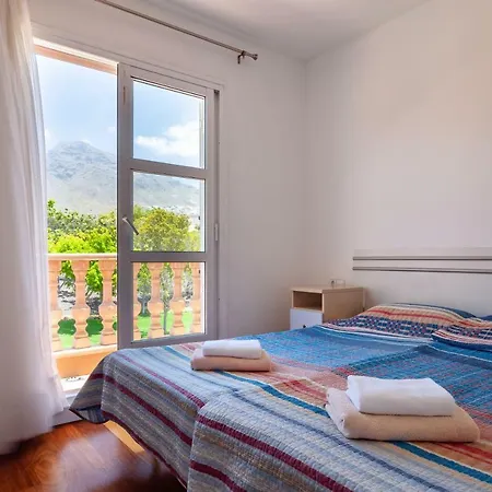 Apartmán Cozy Townhouse In El Duque